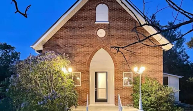 Delightful 2bdrm Church w/Incredible Water View!