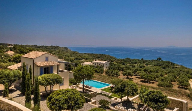 Delightful Kefalonia Villa | 5 Bedrooms | Panoramic Sea & Mountain Views