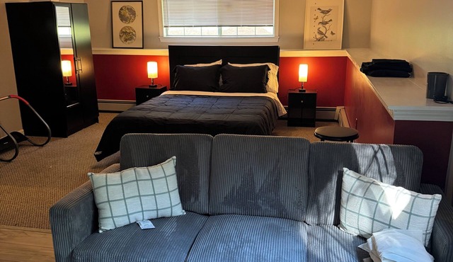 Delightful Studio with AC and Heat in Naugatuck