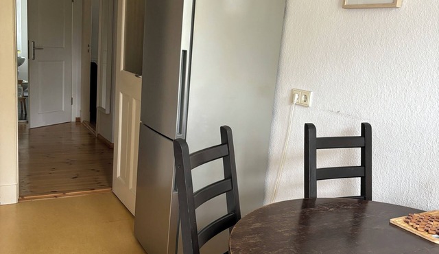 Delightful well equipped 2 room Apartment with private balcony in Berlin