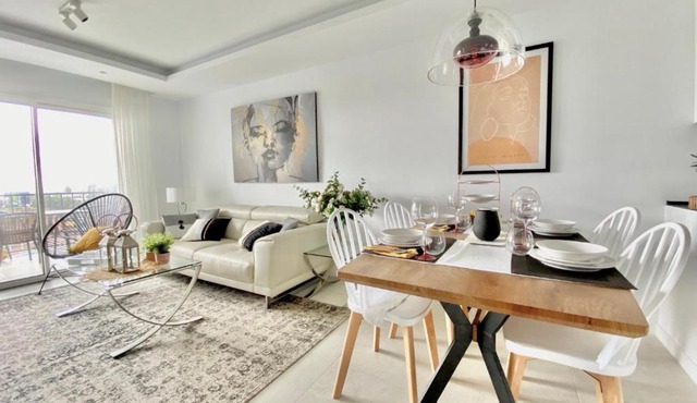 Delta Mar Suites