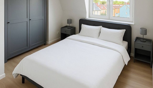 Deluxe-Apartment-Private Bathroom-City view