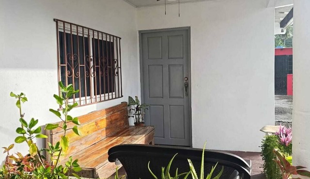 Deluxe Beachfront 4-bedroom house in Colón Province