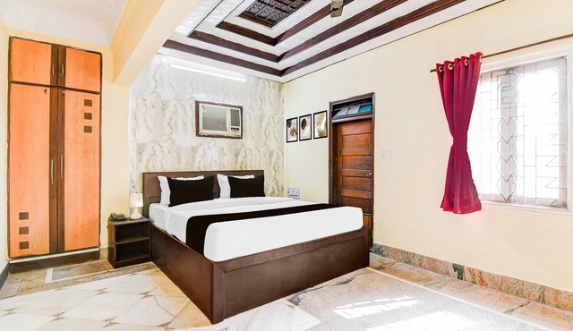 Deluxe Blue Moon Guest House