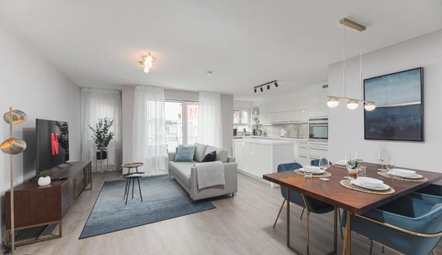 Deluxe Business Apartment 90qm 2 SZ und Büro Tiefgarage 3 Min Flughafen