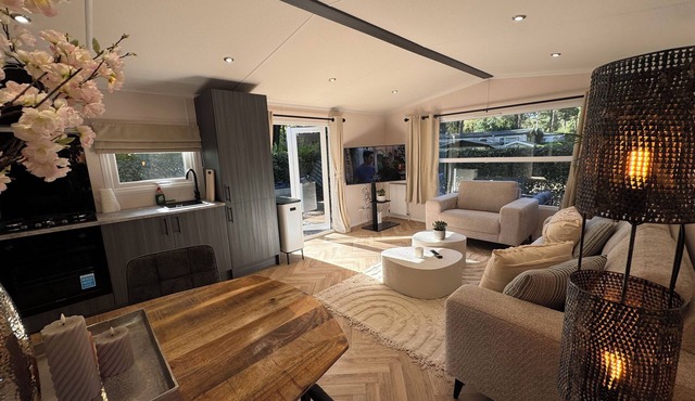 Deluxe chalet with private outside jacuzzi.
