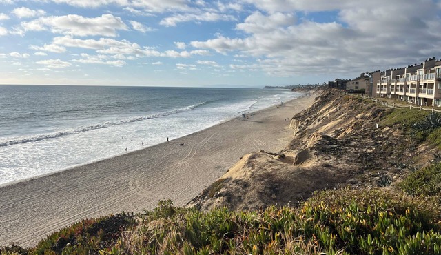 Deluxe Condo, Steps to the beach, Seascape Sur, Oceanfront Complex 3 bd, 3ba