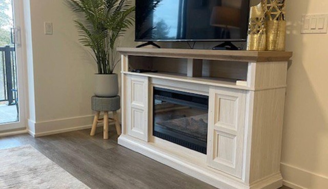 Deluxe Place on Kawartha Lakes