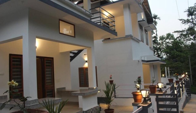 Deluxe Room with Balcony