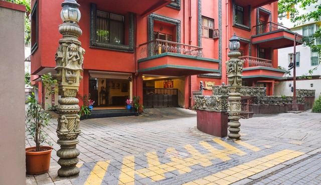 Deluxe Shivajii Nagar