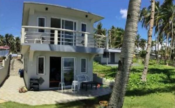 Deluxe Surf Apartment