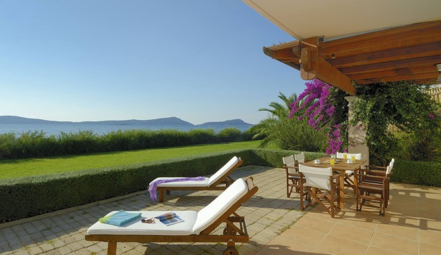 Deluxe Villa