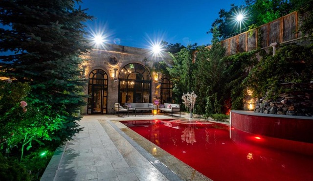 Deluxe Villa with pool