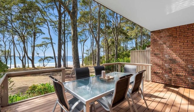 Denhams Beach Waterfront