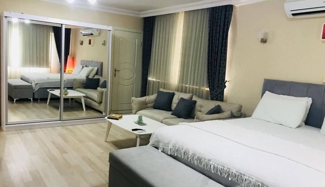 Denize 120 metre, 2 dakikalık yürüyüş mesafesinde.