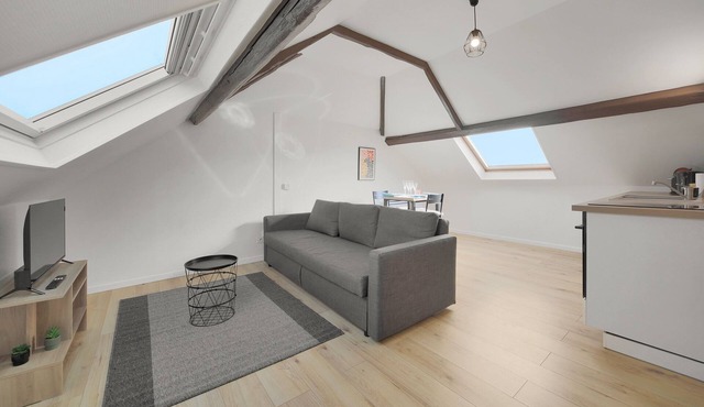 Dentelle - Studio Apartment, Sleeps 2