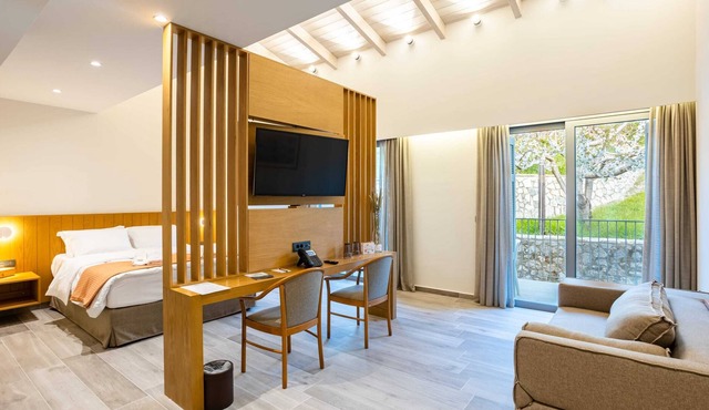 Denthis Mountain Escape - Cozy Retreat in Taygetos