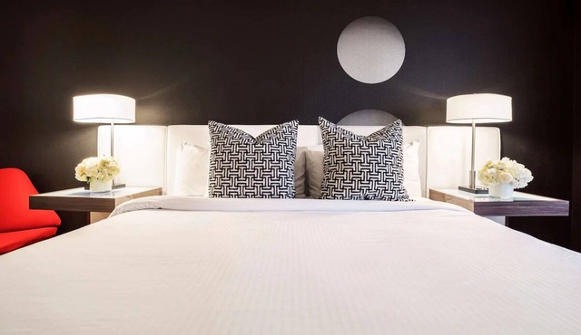 Denver Getaway |Themed Stay | Steps from Art, Food & Entertainment