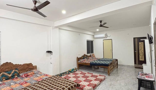 Deoghar Hotel shivay palace
