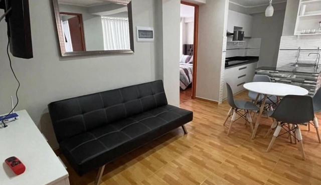 Departamento de Tres Habitaciones con Cochera