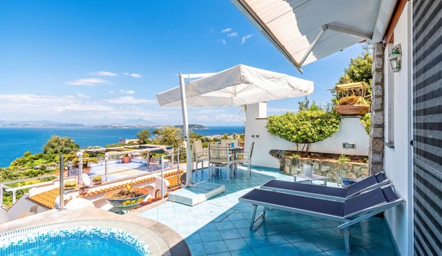 Dependance Castiglione With Pool And View, Ischia, Italy