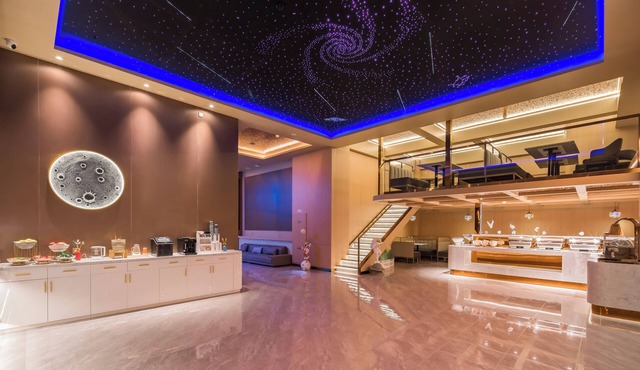 Dequan Luxury Hotel