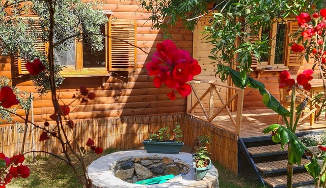 Derin Tas-Bungalow