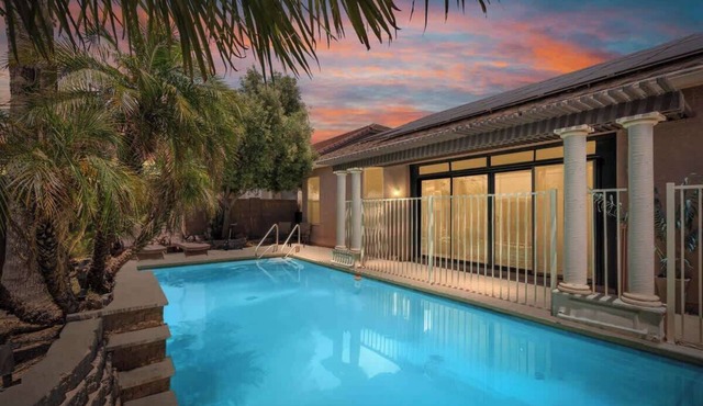 Desert Breeze/Nice Pool