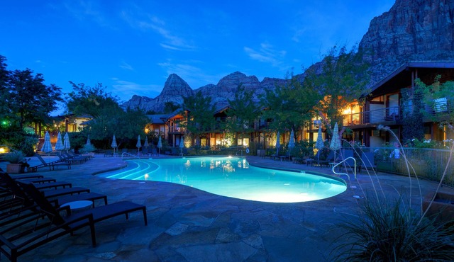 Desert Pearl Inn