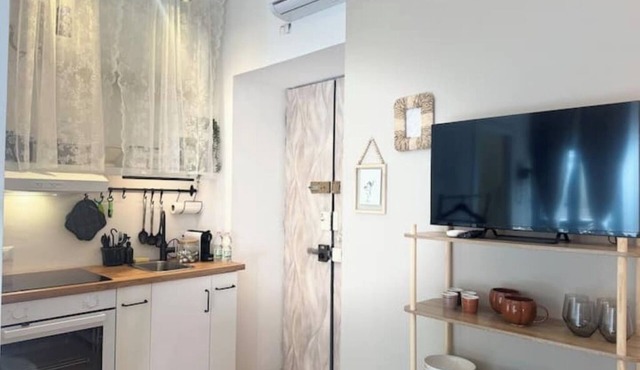 Design Studio in Navigli | Wi-Fi & Self Check-in