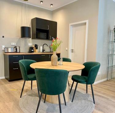 Design-Studio mit Balkon U39-2