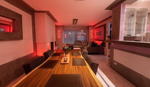 Designer Waterfront Oasis ~ Spa & Sauna ~ Terrace