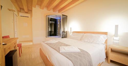 Destiny Home Rooms Soave