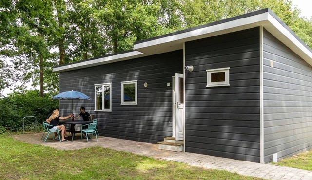 Detached chalet for 4 people, WiFi available