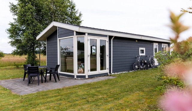 Detached chalet for 4 people, fully equipped.