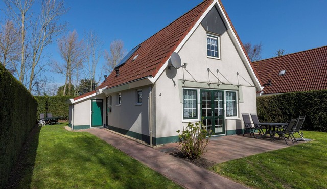 Detached comfortable holiday home with enclosed garden.