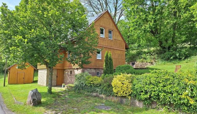 Detached holiday home in a quiet location