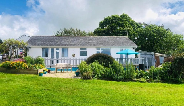 Detached, peaceful, spacious with easy access and very large garden