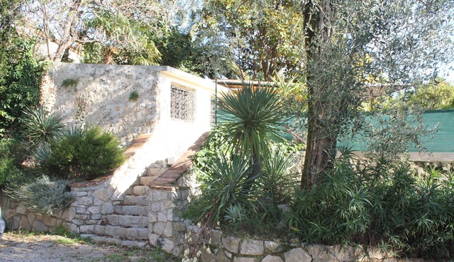 Detached quiet chalet