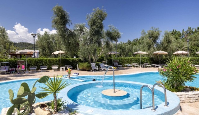 Detached villa with 2 bathrooms