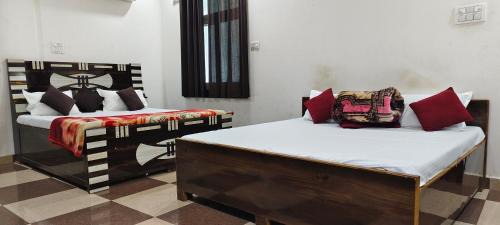 Dev Guest House