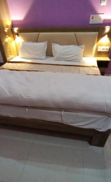 Dev Hotel Rooms