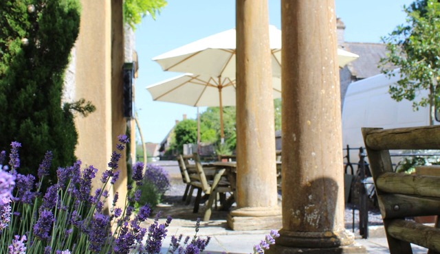 Devonshire Arms