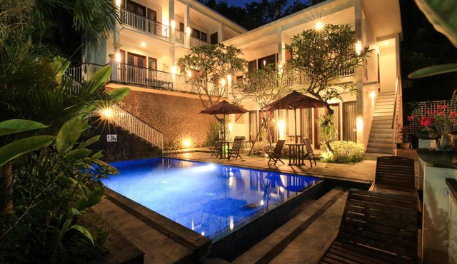 Dewi Villa Padangbai Hotel
