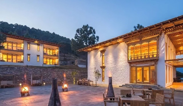 Dhensa Resort