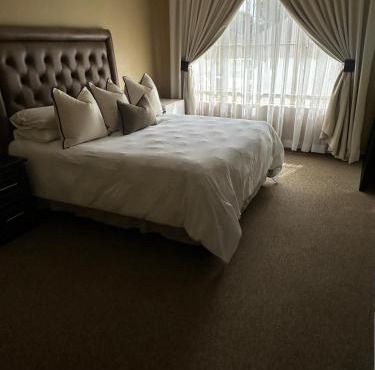 Diamo Guest House