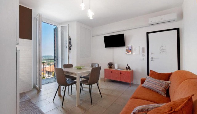 Diamond House Holiday