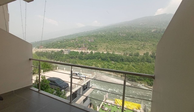 Diamond Vaishali