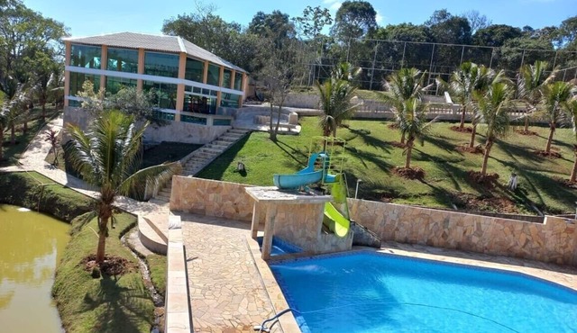 Differentiated Country House!