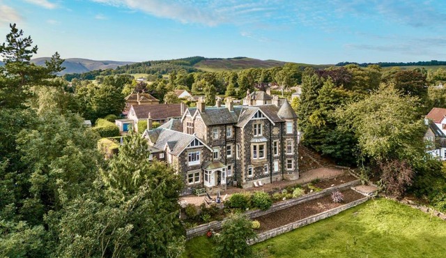 Dilkusha, Peebles